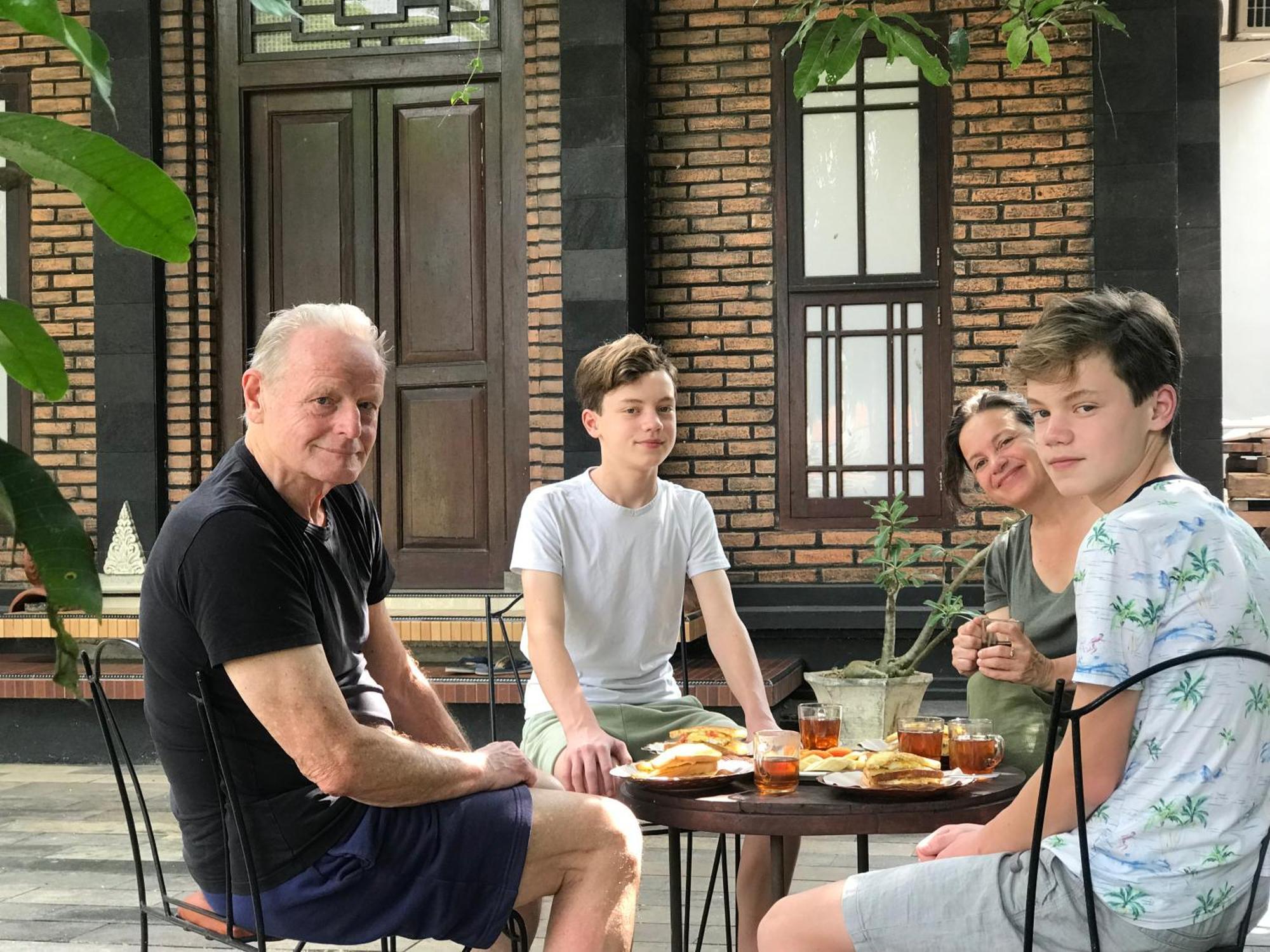 Lotus 2 Guest House Magelang Dış mekan fotoğraf