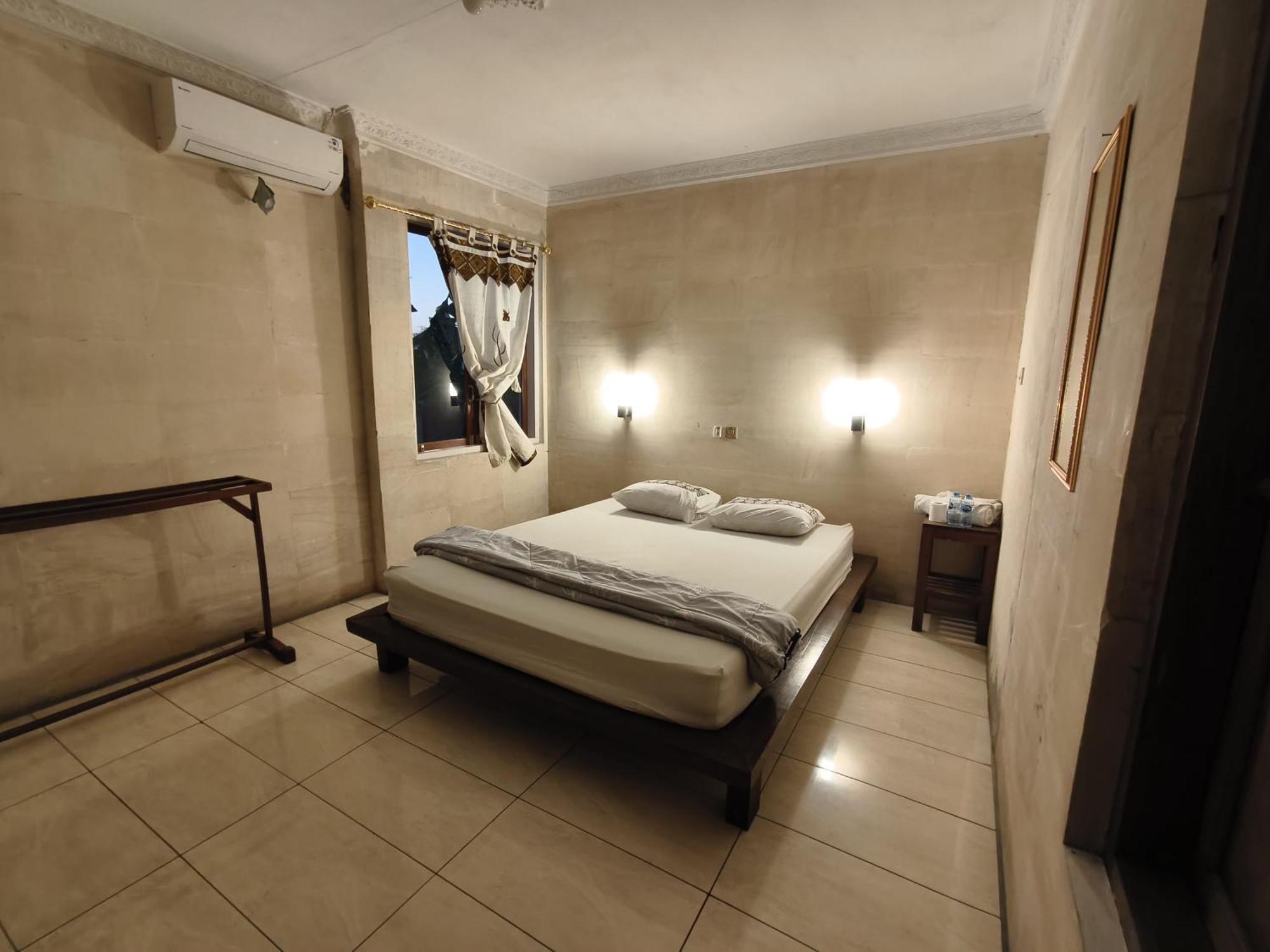 Lotus 2 Guest House Magelang Dış mekan fotoğraf